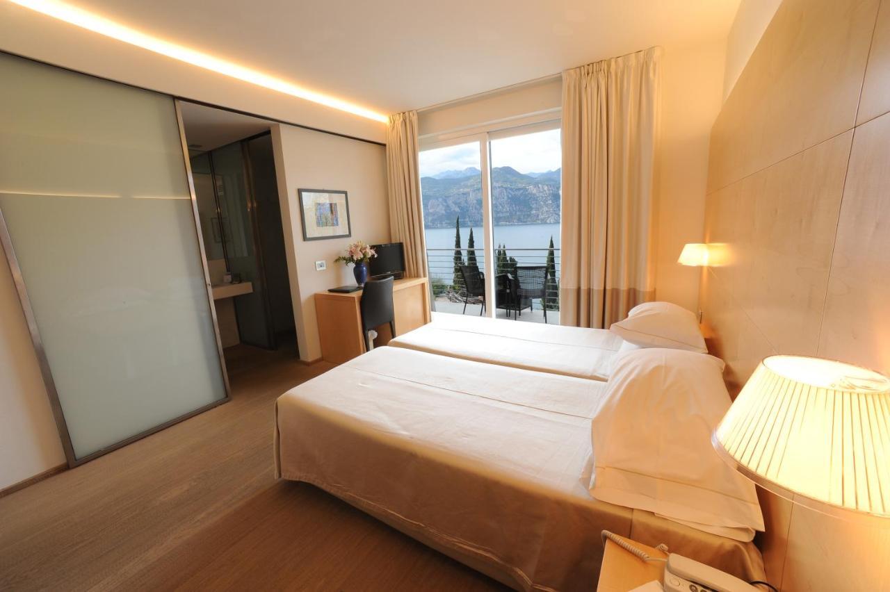 Bellevue San Lorenzo (Adults Only) Hotel Malcesine Room photo